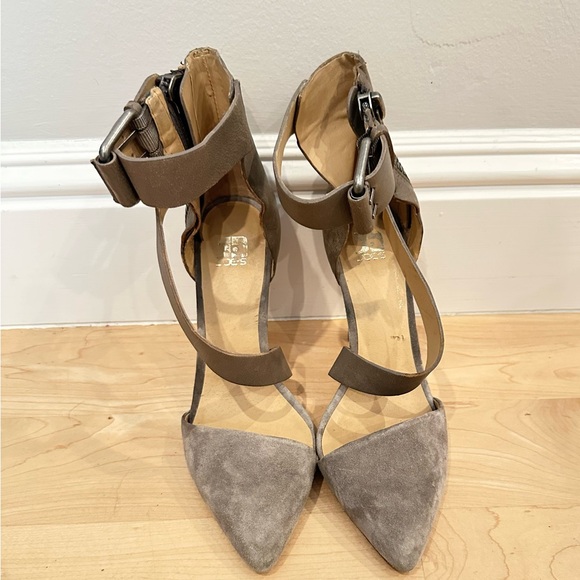 Joe's Jeans Gray Heels - Size 6.5 - Picture 2 of 9